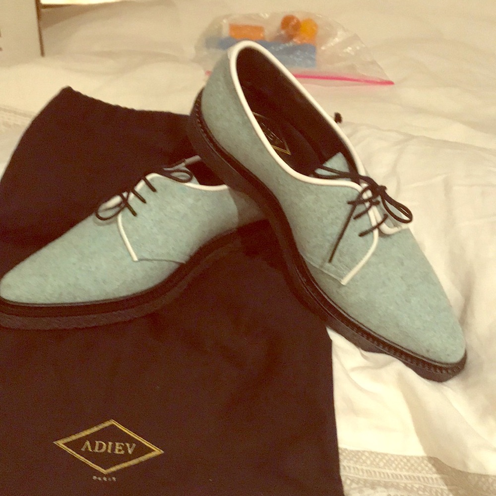 Cool felt and leather oxfords w/ white  leather trim.